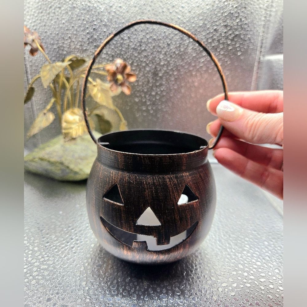 "5/$25" Bronze Finish Metal Jack-O-Lantern Pumpkin Candleholder W/Battery Candle